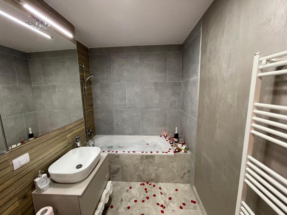 Apartamente Lux Sya Residence Brassó Kültér fotó