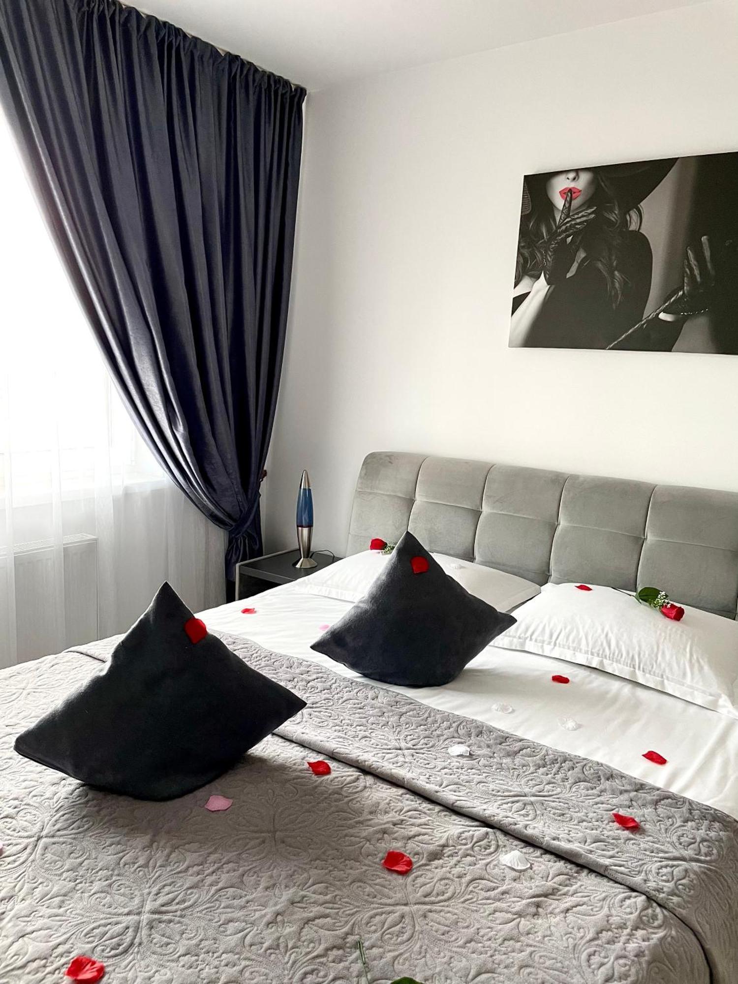 Apartamente Lux Sya Residence Brassó Kültér fotó